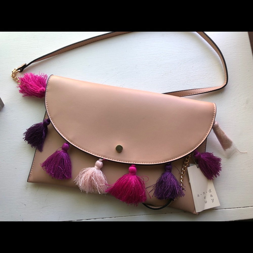 Nude tassel purse